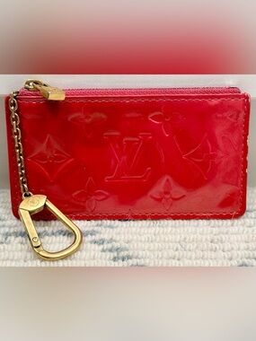 LOUIS VUITTON Vintage Y2K Classic Red Monogram Vernis Key Pouch Pouchette Cles